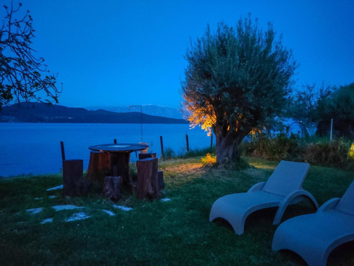 Villa Spitaki Nikiana Eksteriør billede
