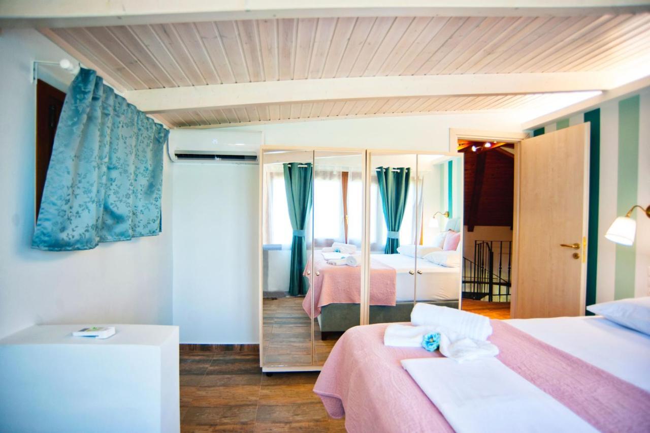 Villa Spitaki Nikiana Eksteriør billede